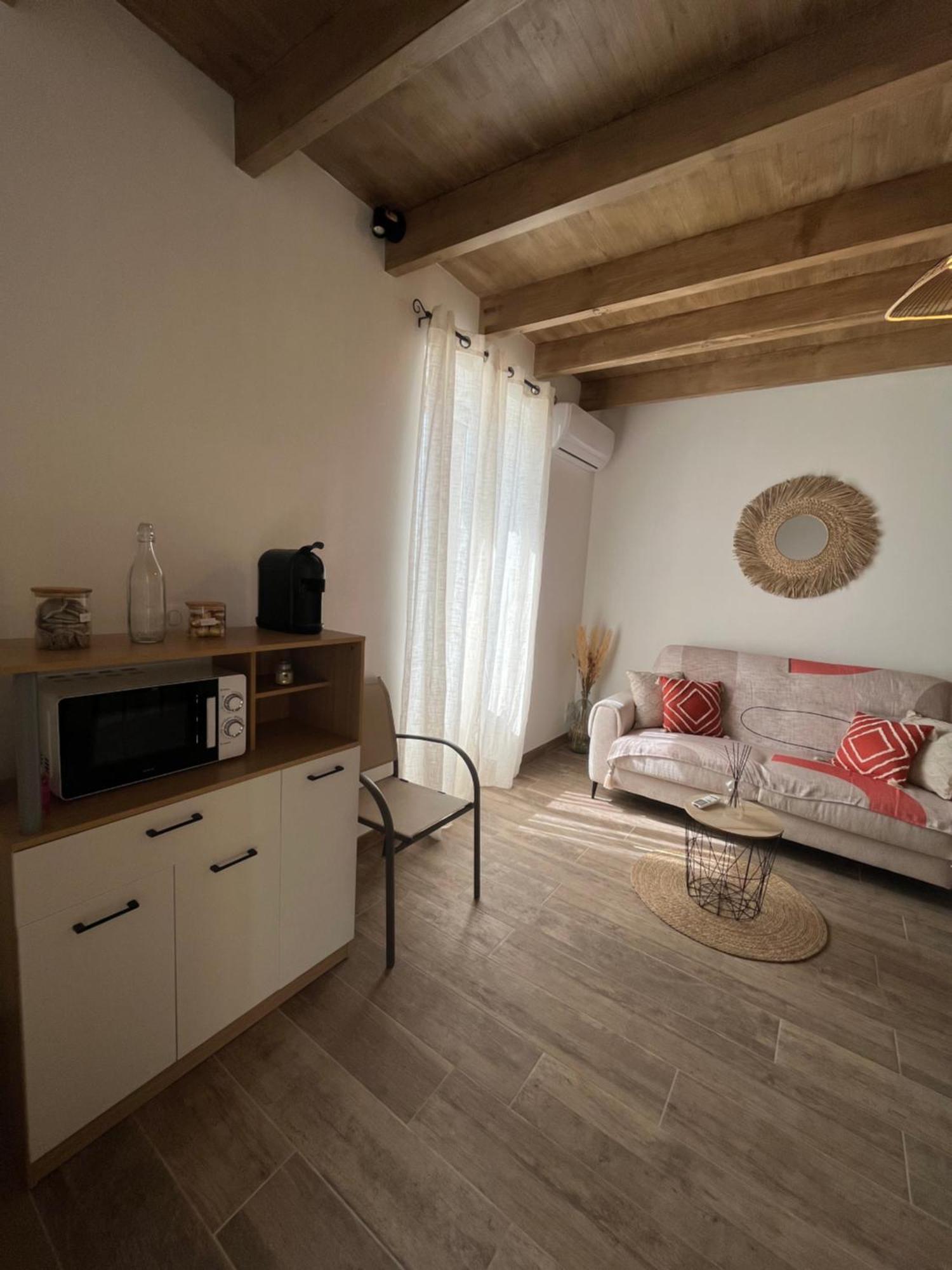 La Petite Ferme De La Croix Bed & Breakfast Saint-Avit-Senieur Bagian luar foto